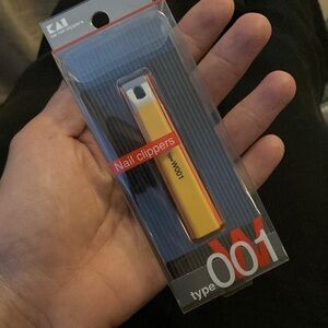 NWT Kai beauty made in Japan nail clippers